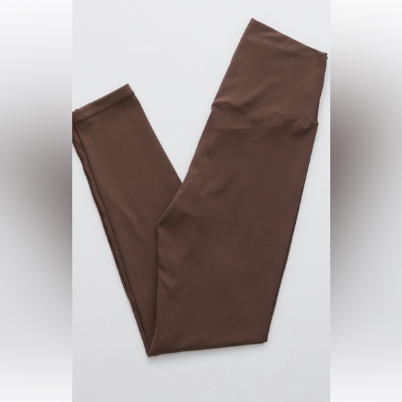 High-rise aligned style leggings - Picture 6 of 6